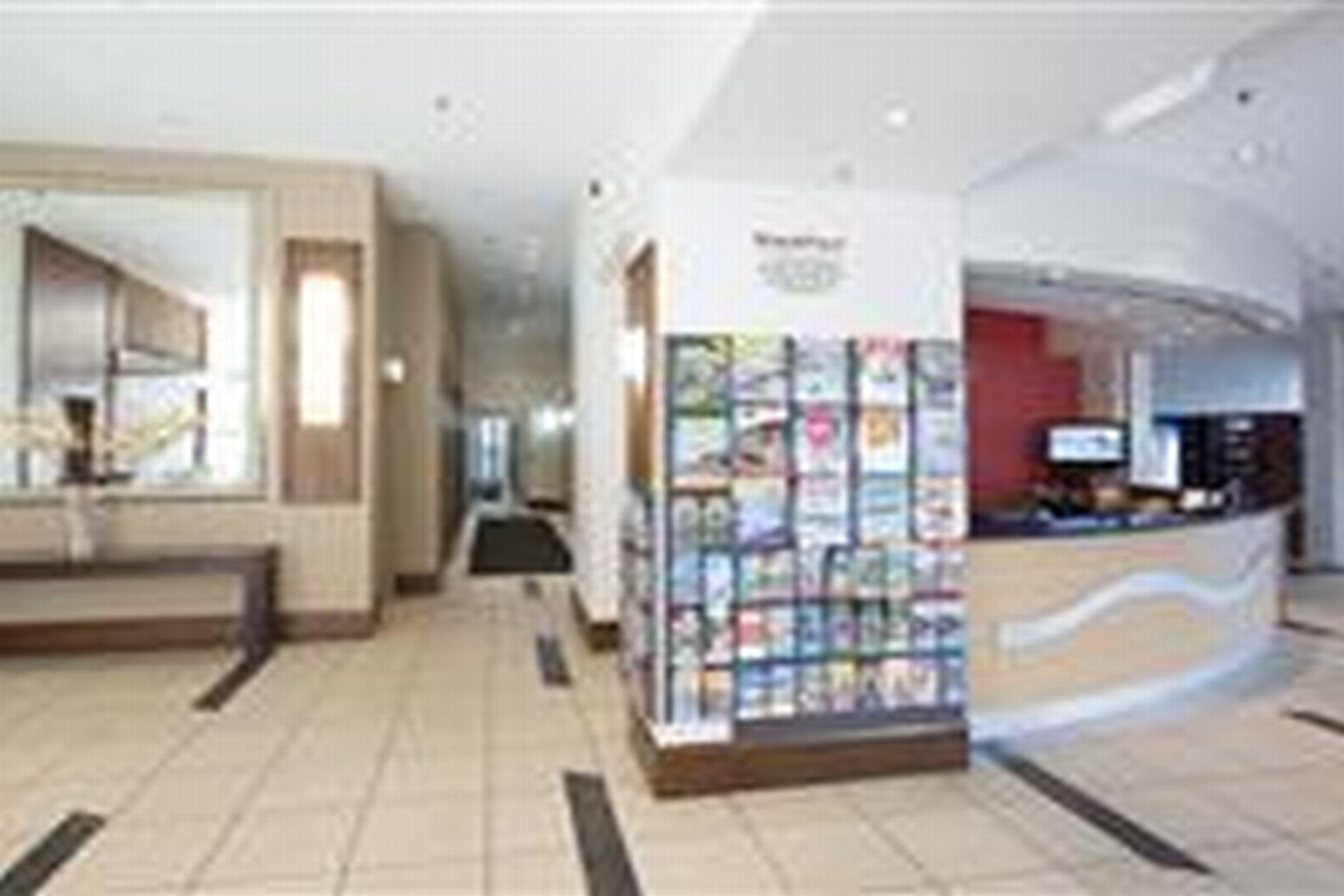 Breakfree Longbeach Resort Gold Coast Exterior photo